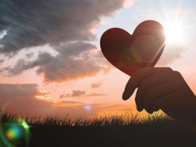 征婚找对象:网聊怎么确定他喜欢你?从这些细节判断